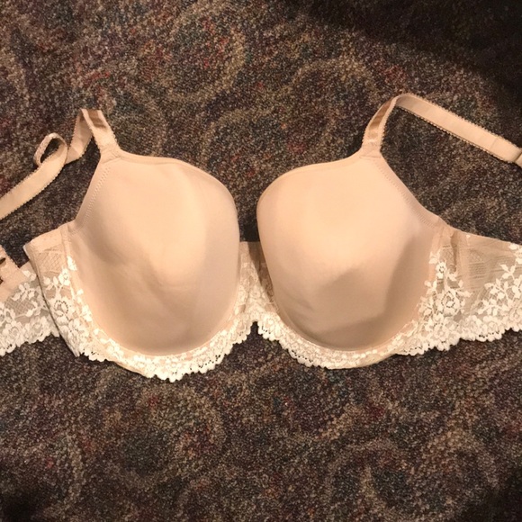 Bra - Picture 1 of 1